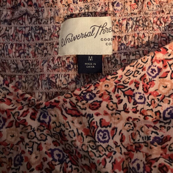 Universal Threads Dress - Picture 4 of 6